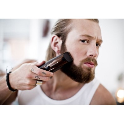 Тример Remington Beard Kit, для бороди і вусів, акум., насадок-2, ножиці, щітка у компл., титан.напил., коричневий (MB4046) Тример Remington Beard Kit, для бороди і вусів, акум., насадок-2, ножиці, щітка у компл., титан.напил., коричневий (MB4046)