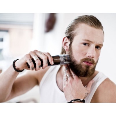Тример Remington Beard Kit, для бороди і вусів, акум., насадок-2, ножиці, щітка у компл., титан.напил., коричневий (MB4046) Тример Remington Beard Kit, для бороди і вусів, акум., насадок-2, ножиці, щітка у компл., титан.напил., коричневий (MB4046)