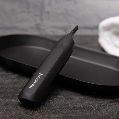 Тример Remington Trim & Fit, ААх1, вібраційний мотор, насадок-3, чохол, титан.напил., чорний (NE8000) Тример Remington Trim & Fit, ААх1, вібраційний мотор, насадок-3, чохол, титан.напил., чорний (NE8000)