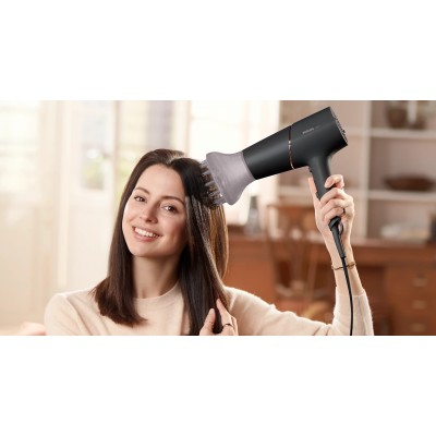 Фен Philips 5000 Series, 2300 Вт, 3 режими, дифузор, іоніз-я, хол. обдув, чорний (BHD538/30) Фен Philips 5000 Series, 2300 Вт, 3 режими, дифузор, іоніз-я, хол. обдув, чорний (BHD538/30)