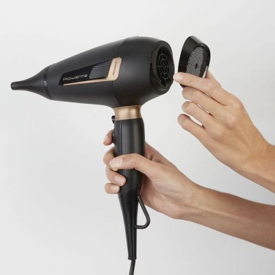 Фен Rowenta Pro Expert, 2200Вт, 3 режими, іоніз-я, дифузор, 2 концентратора, хол. обдув, чорний (CV8840F0) Фен Rowenta Pro Expert, 2200Вт, 3 режими, іоніз-я, дифузор, 2 концентратора, хол. обдув, чорний (CV8840F0)