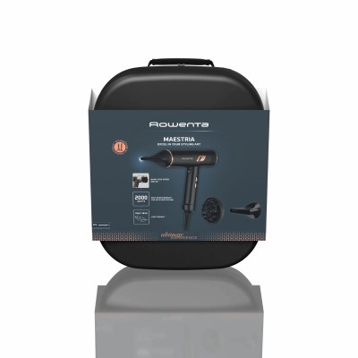 Фен Rowenta Ultimate Experience Maestria, 2000Вт, 3 режими, дифузор, кейс для зберігання, іоніз-я, хол. обдув, чорний (CV9920F3) Фен Rowenta Ultimate Experience Maestria, 2000Вт, 3 режими, дифузор, кейс для зберігання, іоніз-я, хол. обдув, чорний (CV9920F3)