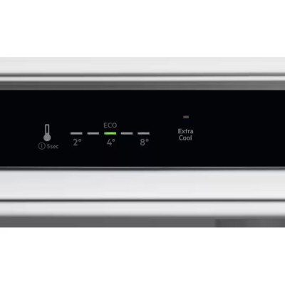 Холодильна камера Electrolux вбудована, 177x55х55, 309л, А++, ST, дисплей, білий (ERD6DE18S1)