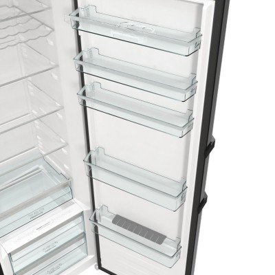 Холодильна камера Gorenje, 185x60х66, 398л, А++, дисплей, зона св-ті, чорний (R619EABK6) Холодильна камера Gorenje, 185x60х66, 398л, А++, дисплей, зона св-ті, чорний (R619EABK6)