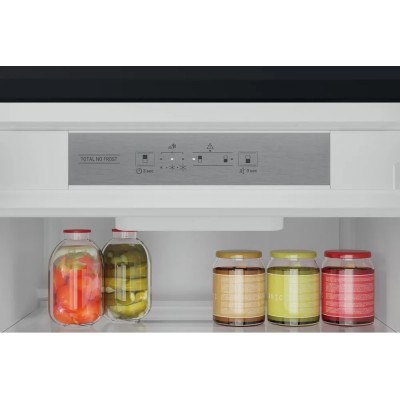 Холодильник Hotpoint вбудований з нижн. мороз., 193,5x54х54, холод.відд.-212л, мороз.відд.-68л, 2дв., А+, NF, інв., зона нульова
