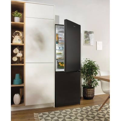 Холодильник з нижн. мороз. камерою Gorenje, 185х60х60см, 2 двері, 204(96)л, А++, NoFrost+ , LED дисплей, Зона св-ті, чорний (NRK
