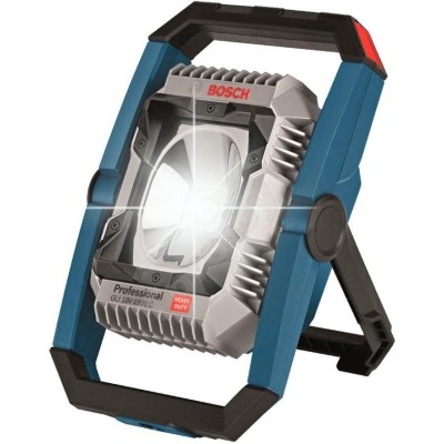 Прожектор Bosch GLI 18V -1900, акум., 18B, 1900 люмен, 1.6 кг, Solo (0.601.446.400) Прожектор Bosch GLI 18V -1900, акум., 18B, 1900 люмен, 1.6 кг, Solo (0.601.446.400)