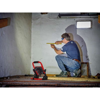 Прожектор Einhell TC-CL 18/1800 Li - Solo акум., PXC, 1800 лм, 18В, 5000 К, 1 COB LED, 1.15 кг (без АКБ і ЗП) (4514115) Прожектор Einhell TC-CL 18/1800 Li - Solo акум., PXC, 1800 лм, 18В, 5000 К, 1 COB LED, 1.15 кг (без АКБ і ЗП) (4514115)