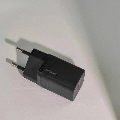 Зарядний Пристрій Baseus Super Silicone PD Charger 20W (1Type-C) (CCSUP-B01) Black Зарядний Пристрій Baseus Super Silicone PD Charger 20W (1Type-C) (CCSUP-B01) Black