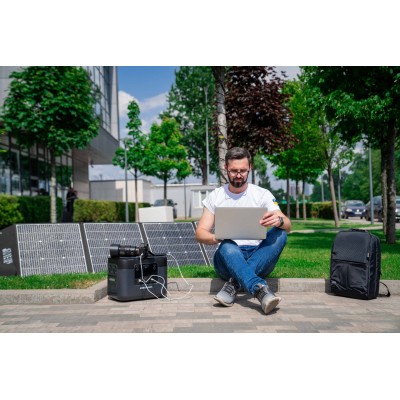 Портативна сонячна панель 2E, DC 200 Вт, USB-С 45 Вт, USB-A 24 Вт (2E-EC-200) Портативна сонячна панель 2E, DC 200 Вт, USB-С 45 Вт, USB-A 24 Вт (2E-EC-200)
