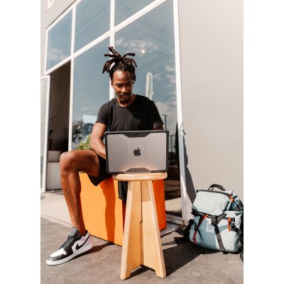Чохол UAG для MacBook Air 15"(2023-2025), Plyo, Ice/Black (134414114340) Чохол UAG для MacBook Air 15"(2023-2025), Plyo, Ice/Black (134414114340)