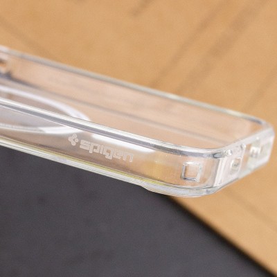 Чохол SGP Ultra Hybrid (MagFit) для Apple iPhone 15 (6.1") Прозорий