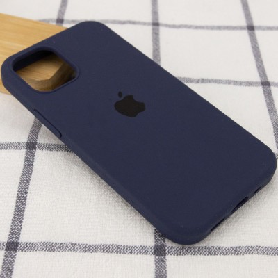 Чохол Silicone Case Full Protective (AA) для Apple iPhone 16 (6.1") Темно-синій / Midnight blue Чохол Silicone Case Full Protective (AA) для Apple iPhone 16 (6.1") Темно-синій / Midnight blue