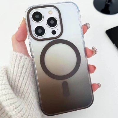 Чохол TPU+PC Phantom with MagSafe для Apple iPhone 15 Pro (6.1") Grey Чохол TPU+PC Phantom with MagSafe для Apple iPhone 15 Pro (6.1") Grey