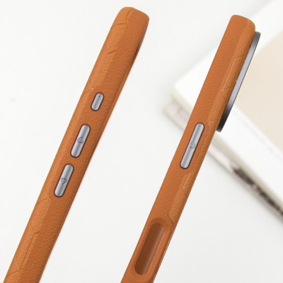 Шкіряний чохол Carved with MagSafe для Apple iPhone 16 (6.1") Orange Шкіряний чохол Carved with MagSafe для Apple iPhone 16 (6.1") Orange