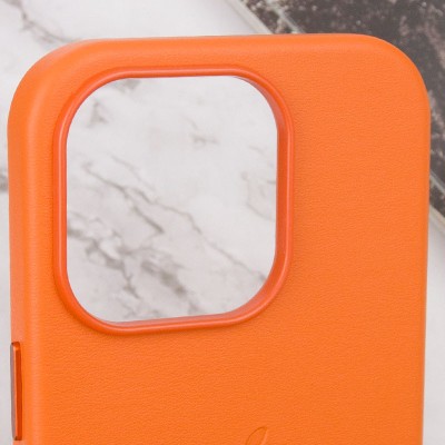 Шкіряний чохол Leather Case (AAA) with MagSafe and Animation для Apple iPhone 14 Pro (6.1") Orange
