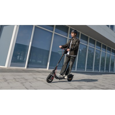 Електросамокат Segway-Ninebot F2 PRO E II, чорний Електросамокат Segway-Ninebot F2 PRO E II, чорний