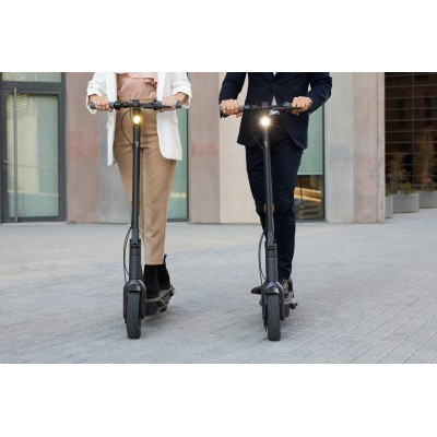Електросамокат Segway-Ninebot MAX G30E II, чорний Електросамокат Segway-Ninebot MAX G30E II, чорний