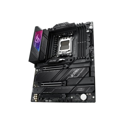 Материнcька плата ASUS ROG STRIX X670E-E GAMING WIFI sAM5 X670 4xDDR5 M.2 HDMI DP WiFi BT ATX (90MB1BR0-M0EAY0) Материнcька плата ASUS ROG STRIX X670E-E GAMING WIFI sAM5 X670 4xDDR5 M.2 HDMI DP WiFi BT ATX (90MB1BR0-M0EAY0)