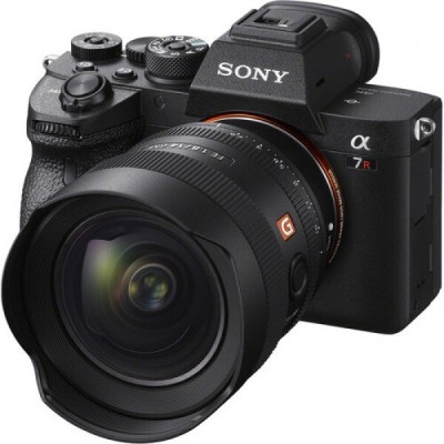 Об'єктив Sony 14mm f/1.8 GM для NEX FF (SEL14F18GM.SYX) Об'єктив Sony 14mm f/1.8 GM для NEX FF (SEL14F18GM.SYX)