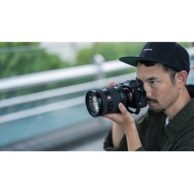 Об'єктив Sony 28-70mm f/2.0 GM для NEX FF (SEL2870GM.SYX)