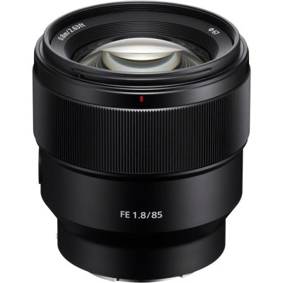 Об'єктив Sony 85mm, f/1.8 для камер NEX FF (SEL85F18.SYX) Об'єктив Sony 85mm, f/1.8 для камер NEX FF (SEL85F18.SYX)