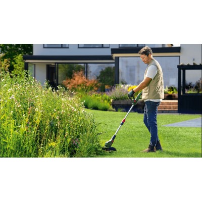 Тример садовий акумуляторний Bosch UniversalGrassCut 18V-26-500 1х2.5А·год 26см ЗП AL 18V-20 3.5кг Тример садовий акумуляторний Bosch UniversalGrassCut 18V-26-500 1х2.5А·год 26см ЗП AL 18V-20 3.5кг