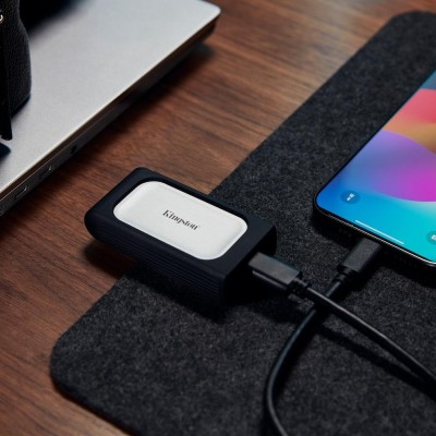 Портативний SSD Kingston 4TB USB 3.2 Gen 2x2 Type-C XS2000 (SXS2000/4000GA) Портативний SSD Kingston 4TB USB 3.2 Gen 2x2 Type-C XS2000 (SXS2000/4000GA)