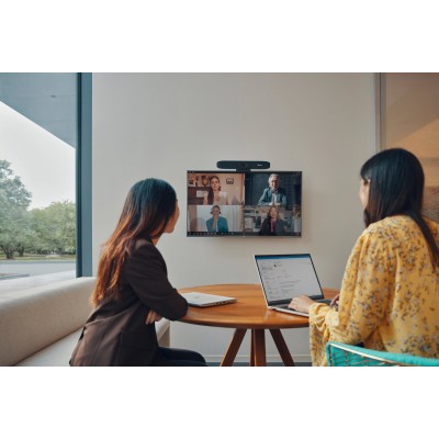 Система відеоконференцзв'язку Poly Studio R30, 4K, 3 x Omni mic, сертифікати Microsoft Teams, Zoom, сірий (842D2AA) Система відеоконференцзв'язку Poly Studio R30, 4K, 3 x Omni mic, сертифікати Microsoft Teams, Zoom, сірий (842D2AA)