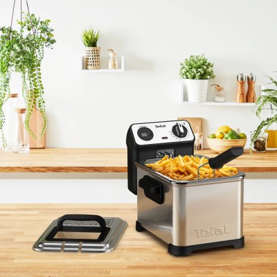 Фритюрниця Tefal Filtra Pro, 2400Вт, ємність-3л, механічне керув., від 150°C до 190°C нержавіюча сталь, чорний (FR511170) Фритюрниця Tefal Filtra Pro, 2400Вт, ємність-3л, механічне керув., від 150°C до 190°C нержавіюча сталь, чорний (FR511170)