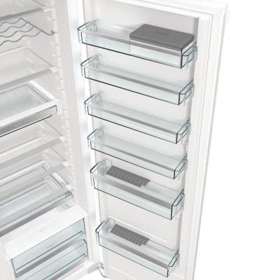 Холодильна камера Gorenje вбудована, 177x55,5х54,5, 301л, А++, інв., дисплей, білий (RI518EA1) Холодильна камера Gorenje вбудована, 177x55,5х54,5, 301л, А++, інв., дисплей, білий (RI518EA1)