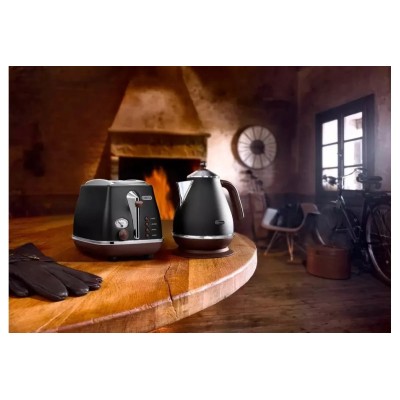 Тостер DeLonghi Icona Vintage 900Вт, метал, односторонній підігрів, чорний (CTOV2103BK) Тостер DeLonghi Icona Vintage 900Вт, метал, односторонній підігрів, чорний (CTOV2103BK)
